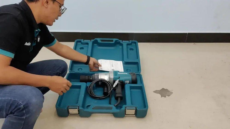 TW1000 1" Sq. Drive Impact Wrench