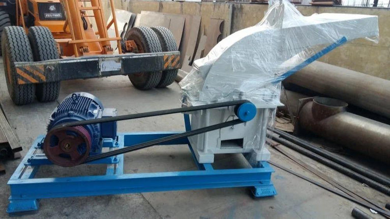 Three Phase Pulverizer Machine