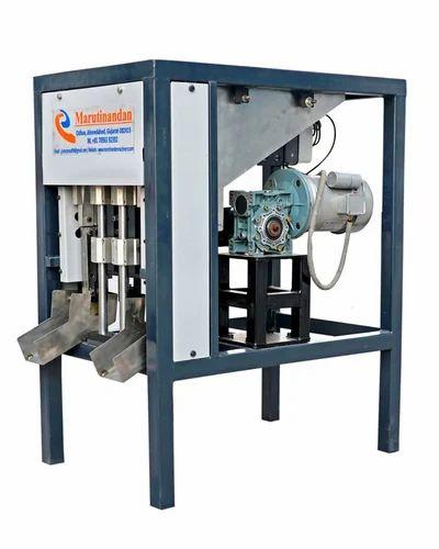Two Blade Cashew Nut Cutting Machine