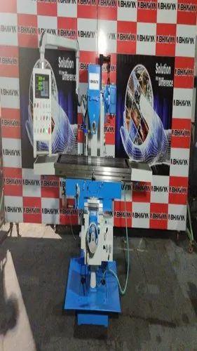 Universal Knee Type Milling Machine Model EM1332