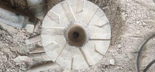 Vertical Rajkot Type Emery Stones