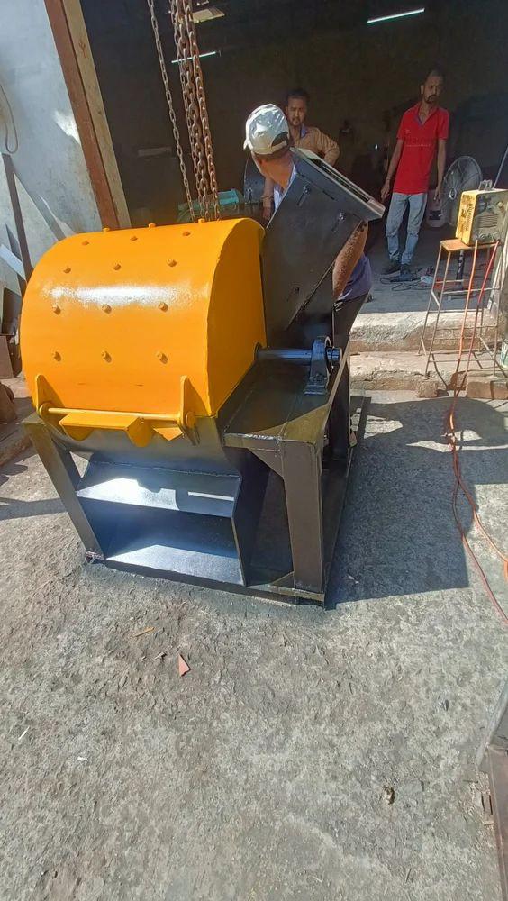 Wood Crusher Machine