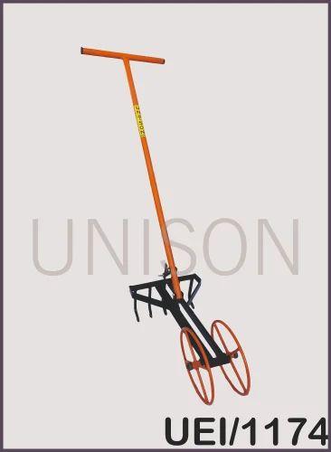 Dry Land Weeder (Fork Type)