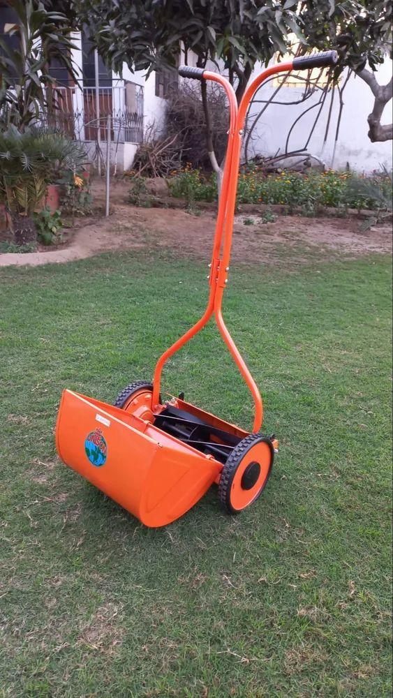 Steel Frame Wheel Type Push Mower (Pressed Steel)