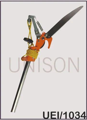 TREE PRUNER WITH SAW & PIPE SHAFT