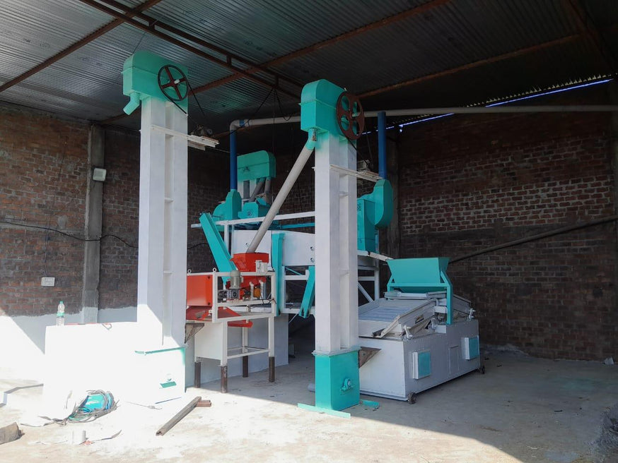 Maize Cleaning Machine Automatic - Shriram Associates